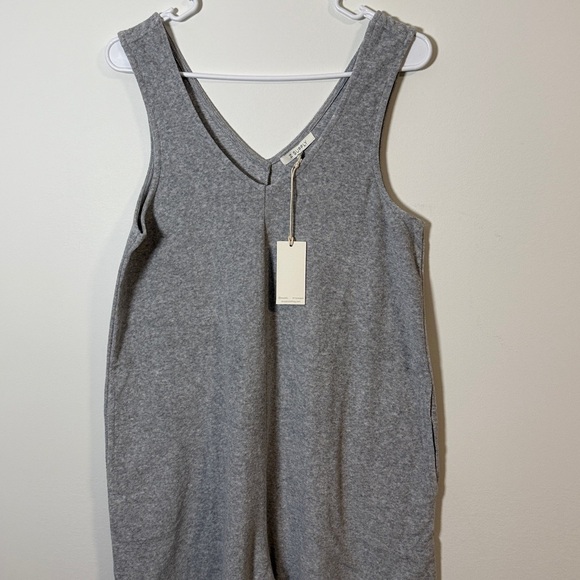 NWT Z SUPPLY Women's Gray Sleeveless Jumpsuit Small - Picture 4 of 4